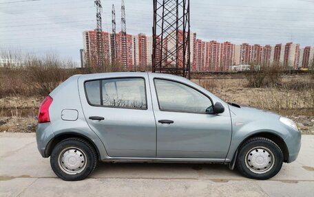 Renault Sandero I, 2012 год, 450 000 рублей, 2 фотография