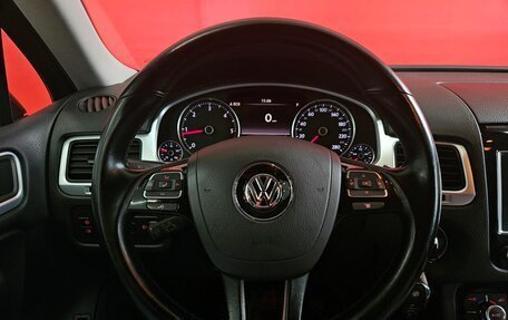 Volkswagen Touareg III, 2010 год, 2 149 000 рублей, 11 фотография
