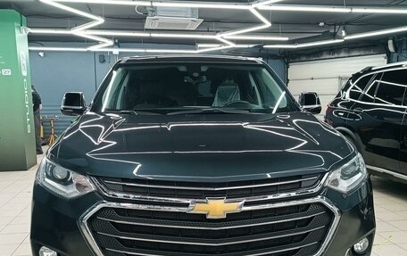 Chevrolet Traverse II, 2018 год, 3 250 000 рублей, 21 фотография