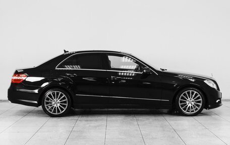 Mercedes-Benz E-Класс, 2011 год, 1 989 000 рублей, 5 фотография