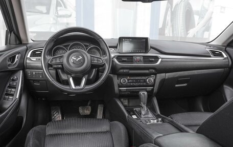 Mazda 6, 2018 год, 2 199 000 рублей, 6 фотография