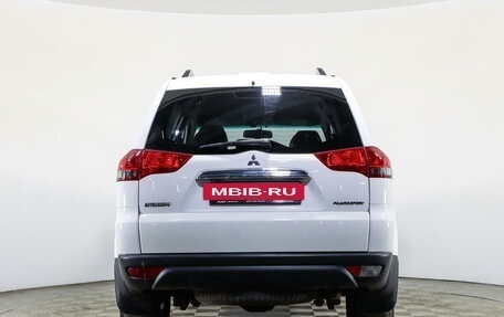 Mitsubishi Pajero Sport II рестайлинг, 2015 год, 2 430 000 рублей, 6 фотография