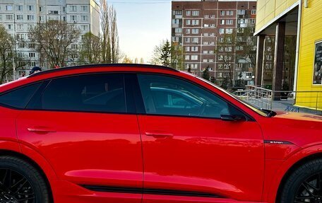 Audi e-tron Sportback I, 2020 год, 5 550 000 рублей, 4 фотография