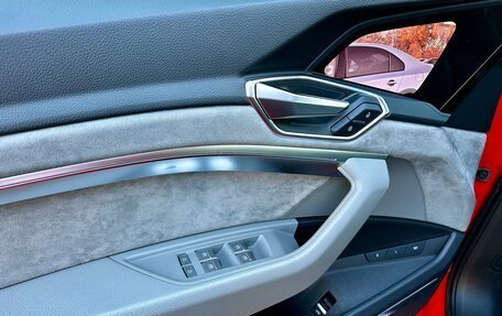 Audi e-tron Sportback I, 2020 год, 5 550 000 рублей, 22 фотография