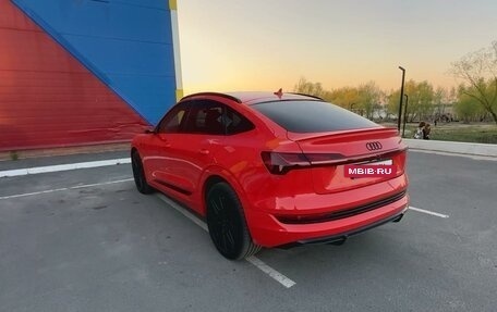 Audi e-tron Sportback I, 2020 год, 5 550 000 рублей, 12 фотография