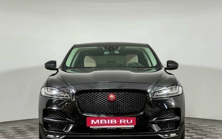 Jaguar F-Pace, 2016 год, 3 097 000 рублей, 2 фотография