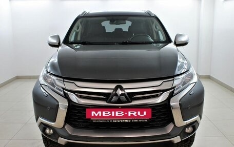 Mitsubishi Pajero IV, 2018 год, 3 150 000 рублей, 2 фотография