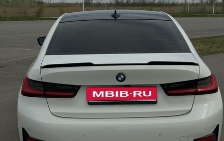 BMW 3 серия, 2019 год, 4 350 000 рублей, 6 фотография