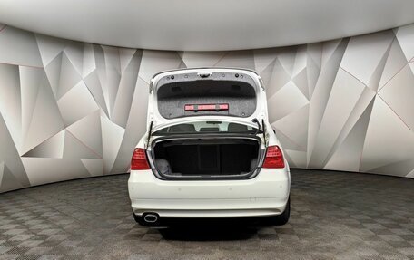 BMW 3 серия, 2010 год, 1 129 000 рублей, 19 фотография