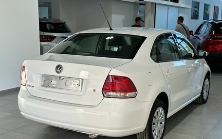 Volkswagen Polo VI (EU Market), 2011 год, 999 900 рублей, 6 фотография