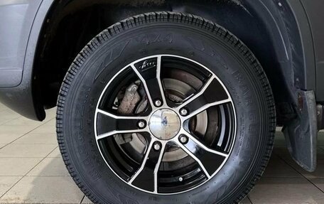Chevrolet Niva I рестайлинг, 2017 год, 870 000 рублей, 7 фотография