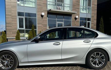 BMW 3 серия, 2019 год, 4 300 000 рублей, 6 фотография