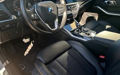 BMW 3 серия, 2019 год, 4 300 000 рублей, 14 фотография