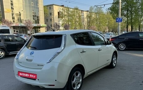 Nissan Leaf I, 2011 год, 1 050 000 рублей, 4 фотография