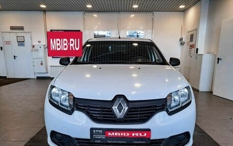 Renault Logan II, 2016 год, 841 300 рублей, 2 фотография