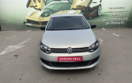Volkswagen Polo VI (EU Market), 2014 год, 920 000 рублей, 1 фотография