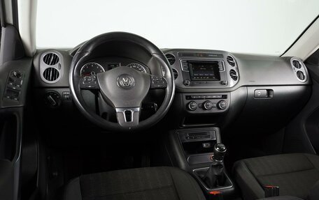 Volkswagen Tiguan I, 2015 год, 1 729 000 рублей, 6 фотография