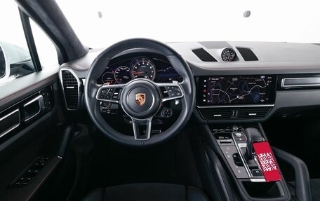 Porsche Cayenne III, 2022 год, 15 490 000 рублей, 14 фотография
