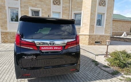 Toyota Alphard III, 2019 год, 6 100 000 рублей, 9 фотография