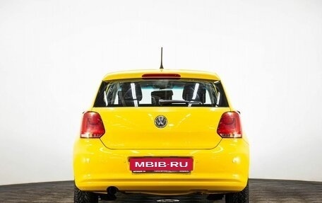 Volkswagen Polo VI (EU Market), 2011 год, 620 000 рублей, 5 фотография