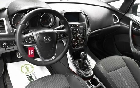 Opel Astra J, 2013 год, 1 045 000 рублей, 9 фотография