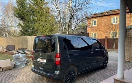 Peugeot Traveller I, 2018 год, 2 920 000 рублей, 6 фотография