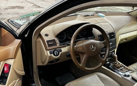 Mercedes-Benz C-Класс, 2008 год, 1 100 000 рублей, 4 фотография