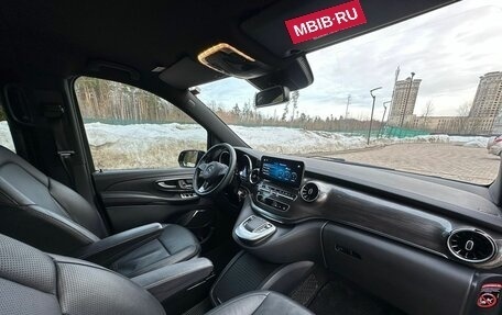 Mercedes-Benz V-Класс, 2021 год, 9 500 000 рублей, 4 фотография