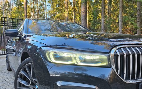 BMW 7 серия, 2021 год, 7 950 000 рублей, 21 фотография