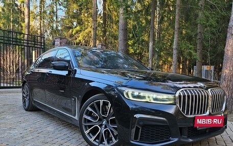 BMW 7 серия, 2021 год, 7 950 000 рублей, 18 фотография