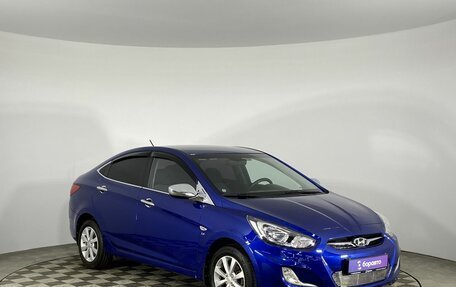 Hyundai Solaris II рестайлинг, 2013 год, 999 000 рублей, 2 фотография