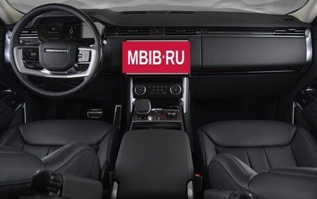 Land Rover Range Rover IV рестайлинг, 2023 год, 33 000 000 рублей, 18 фотография