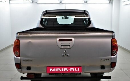 Mitsubishi L200 IV рестайлинг, 2014 год, 1 790 000 рублей, 3 фотография