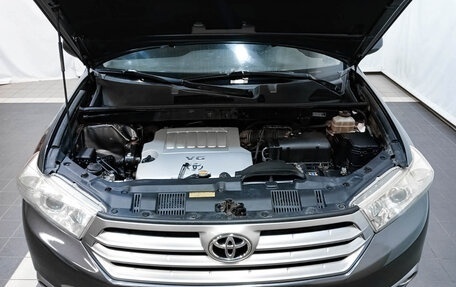 Toyota Highlander III, 2012 год, 2 475 000 рублей, 9 фотография
