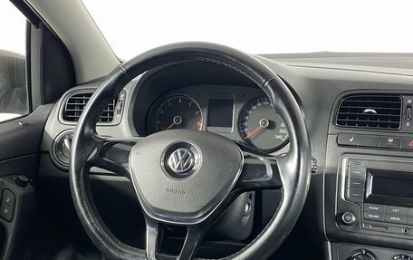 Volkswagen Polo VI (EU Market), 2016 год, 1 275 000 рублей, 14 фотография