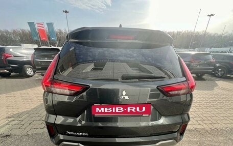 Mitsubishi Xpander, 2023 год, 2 969 000 рублей, 4 фотография