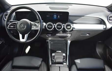 Mercedes-Benz GLB, 2020 год, 4 100 000 рублей, 12 фотография