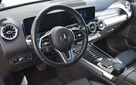 Mercedes-Benz GLB, 2020 год, 4 100 000 рублей, 10 фотография
