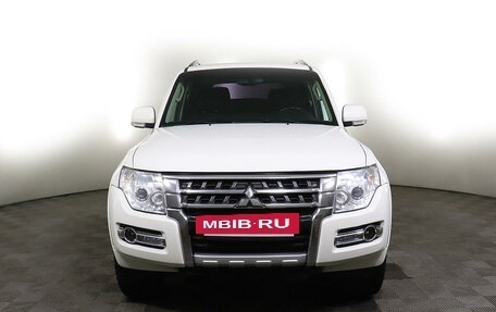 Mitsubishi Pajero IV, 2014 год, 3 070 000 рублей, 2 фотография