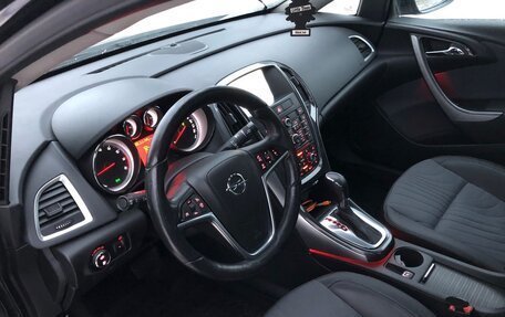 Opel Astra J, 2013 год, 820 000 рублей, 10 фотография