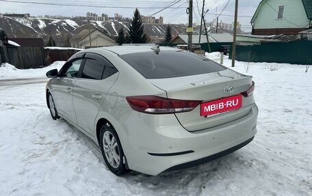 Hyundai Elantra VI рестайлинг, 2017 год, 1 160 000 рублей, 7 фотография
