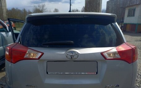 Toyota RAV4, 2012 год, 2 300 000 рублей, 8 фотография