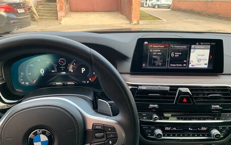 BMW 5 серия, 2019 год, 5 300 000 рублей, 11 фотография