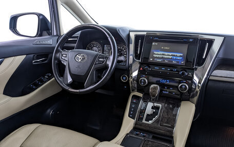 Toyota Alphard III, 2019 год, 6 650 000 рублей, 10 фотография