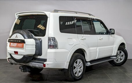 Mitsubishi Pajero IV, 2011 год, 1 890 000 рублей, 2 фотография