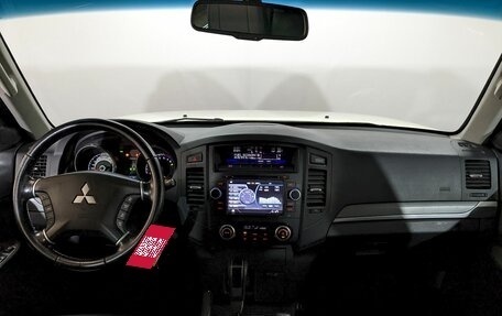 Mitsubishi Pajero IV, 2011 год, 1 890 000 рублей, 10 фотография
