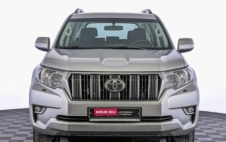 Toyota Land Cruiser Prado 150 рестайлинг 2, 2022 год, 7 695 000 рублей, 2 фотография