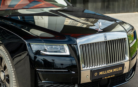 Rolls-Royce Ghost Series II рестайлинг, 2021 год, 40 000 000 рублей, 4 фотография