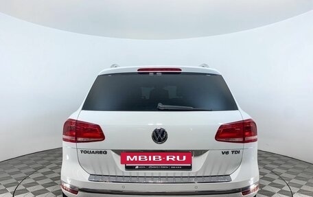Volkswagen Touareg III, 2015 год, 3 049 000 рублей, 6 фотография