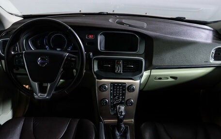 Volvo V40 Cross Country I, 2013 год, 1 799 000 рублей, 12 фотография